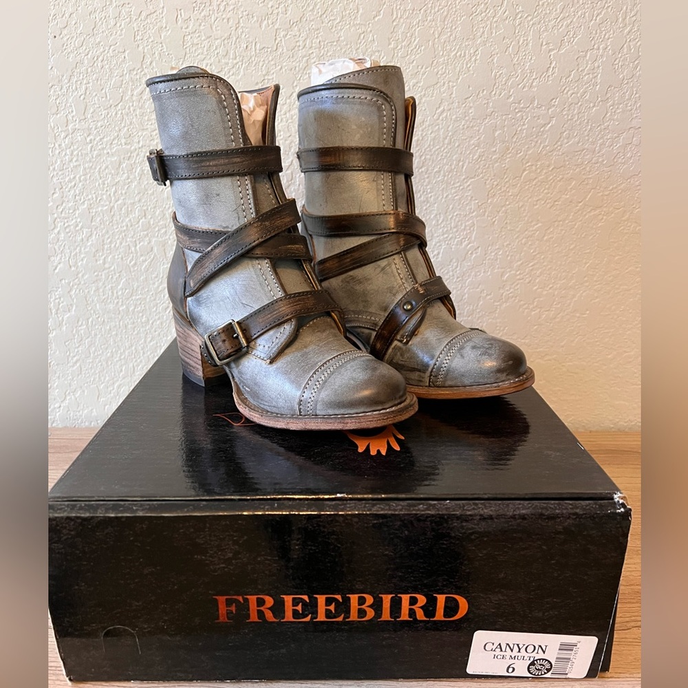 Freebird Canyon Boots size 6